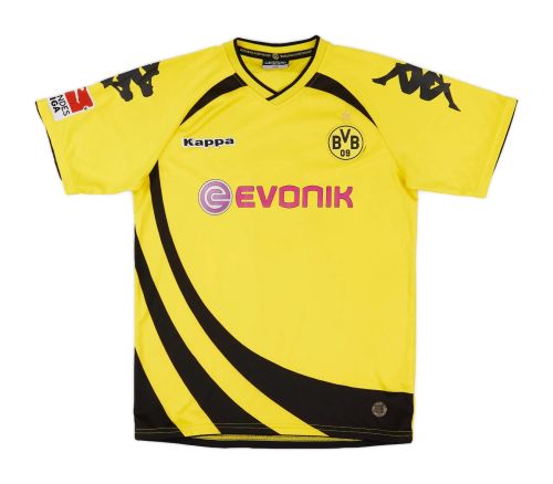 Borussia Dortmund 2010-11 Christmas Kit