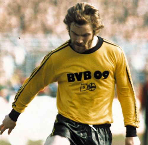 Borussia Dortmund 1975-76 Home Kit