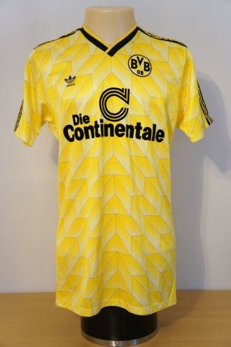 Borussia Dortmund 1988-89 Home Kit