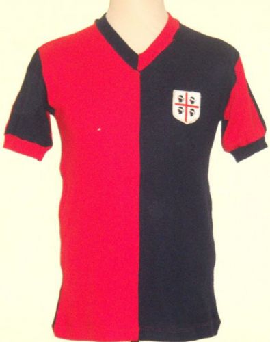پیراهن اول Cagliari Calcio ۷۴-۷۵