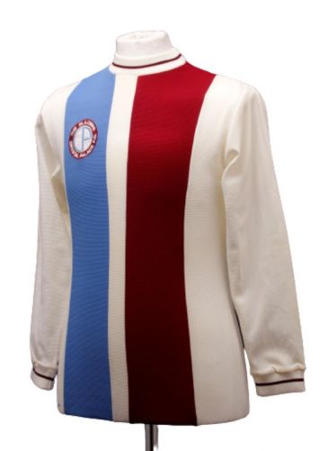 Crystal Palace 1972-73 Home Kit