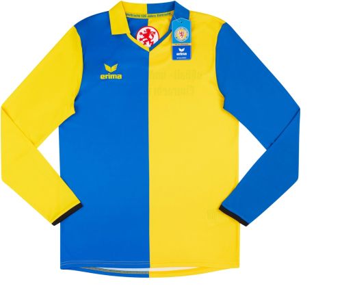 پیراهن پیراهن Eintracht Braunschweig ۲۰-۲۱