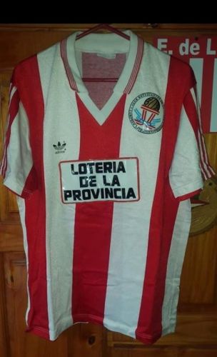 پیراهن اول Estudiantes ۸۸-۹۱
