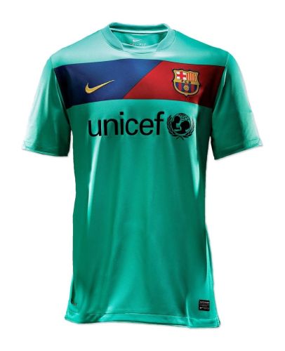 FC Barcelona 2010-11 Away Kit