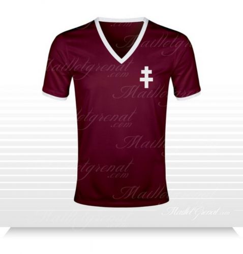 پیراهن اول FC Metz ۶۶-۶۷