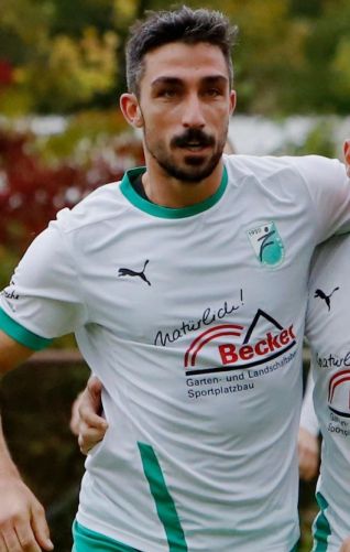 پیراهن اول FC Zuzenhausen ۲۲-۲۳