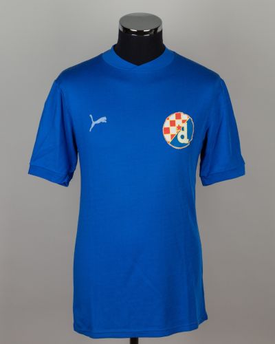 پیراهن اول FD Dinamo (Dinamo Zagreb) ۸۴-۸۵