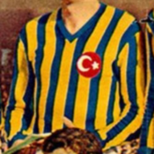 پیراهن اول Fenerbahçe ۶۴-۶۵