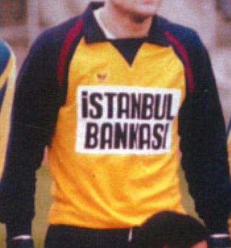 پیراهن پیراهن Fenerbahçe ۸۲-۸۳