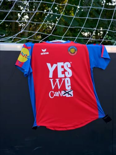 پیراهن اول FK Motor Neufünfland ۲۰۲۴