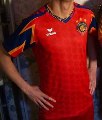 پیراهن اول FK Motor Neufünfland ۲۰۲۵