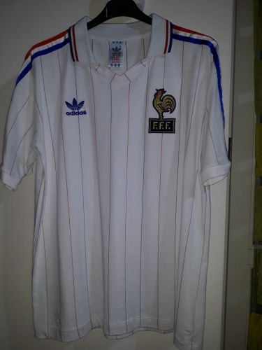 France 1982 Away Kit
