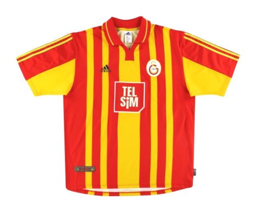 Galatasaray 2000-01 Home Kit