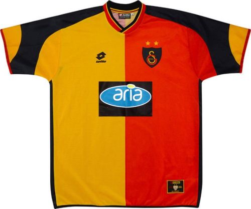 Galatasaray 2001-02 Home Kit