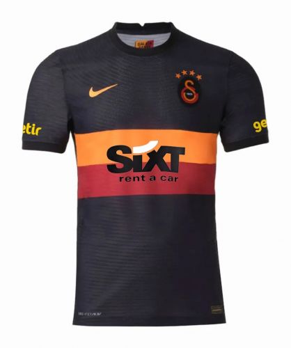 پیراهن دوم Galatasaray ۲۱-۲۲
