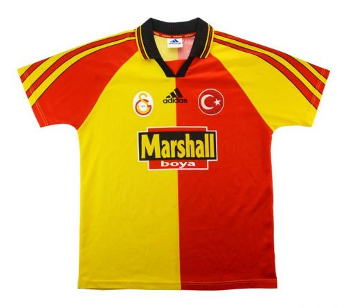 Galatasaray 1998-99 Home Kit