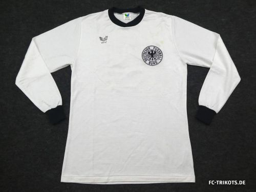 Germany 1976 Home Kit