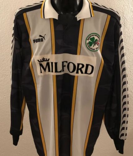 پیراهن دوم Greuther Fürth ۹۶-۹۷