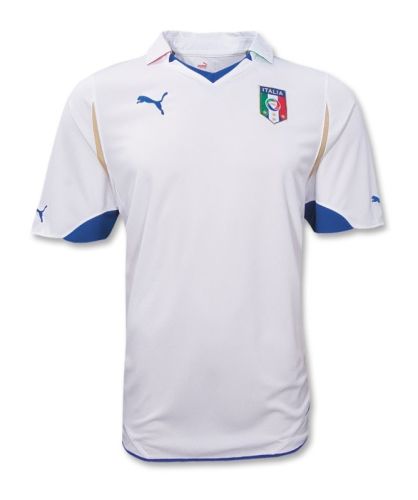 Italy 2010-11 Away Kit