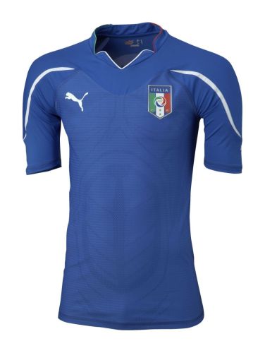 Italy 2010-11 Home Kit