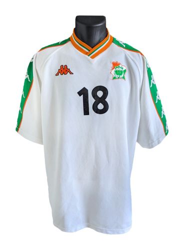 Ivory Coast 2000 Away Kit