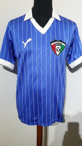 پیراهن دوم Kuwait ۱۹۸۲