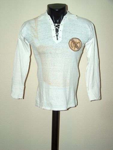پیراهن اول Madrid CF (Real Madrid) ۱۹۳۱-۳۲