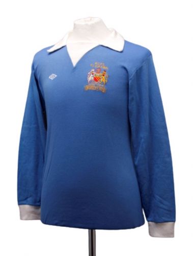 Manchester City 1976-77 Home Kit