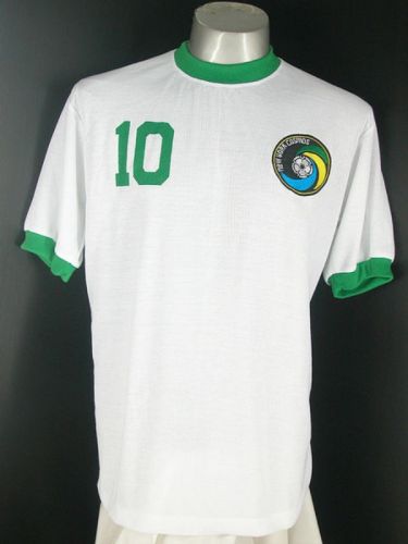 پیراهن اول New York Cosmos ۱۹۷۵