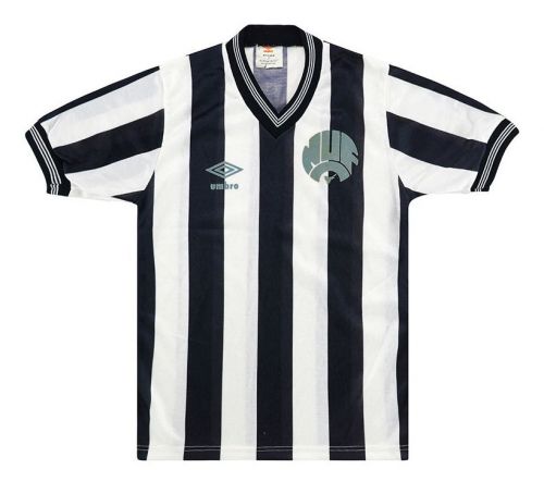 Newcastle United 1985-86 Home Kit