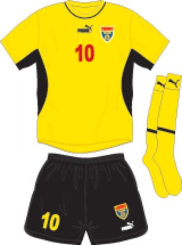 پیراهن سوم North Macedonia ۲۰۰۴
