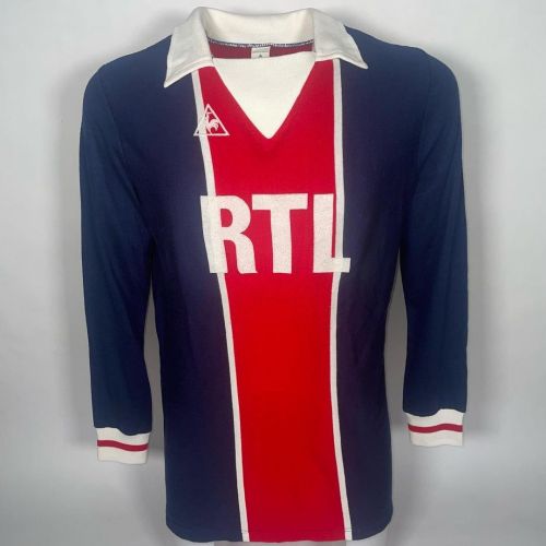 Paris Saint-Germain 1981-82 Away Kit