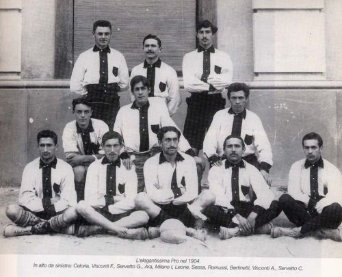 Pro Vercelli 1904 Home Kit