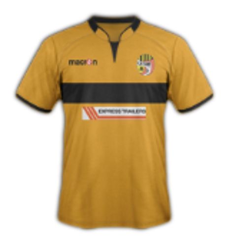 پیراهن دوم Qormi FC ۲۰۱۲