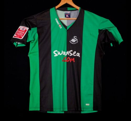 پیراهن سوم Swansea City ۰۷-۰۸