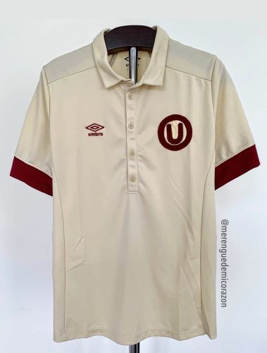 پیراهن پیراهن Universitario de Deportes ۲۰۱۳