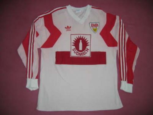 پیراهن اول VfB Stuttgart ۹۱-۹۲