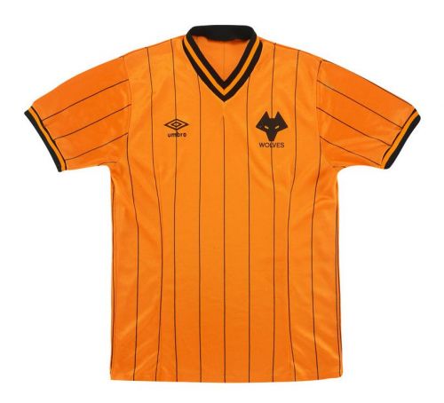 پیراهن اول Wolverhampton Wanderers ۸۵-۸۶